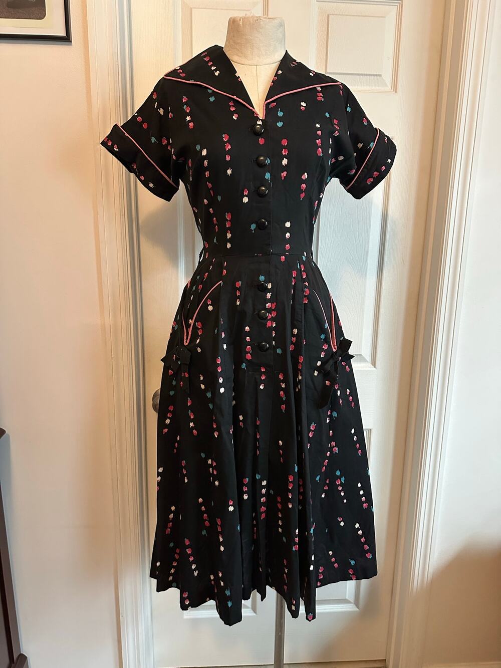 Vintage day dress